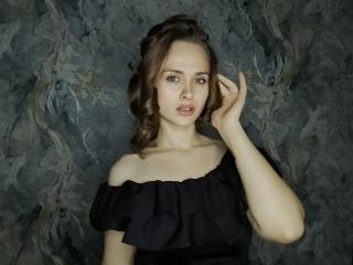 Kliknij tutaj i rozmawiać z modelką! HiVictoria